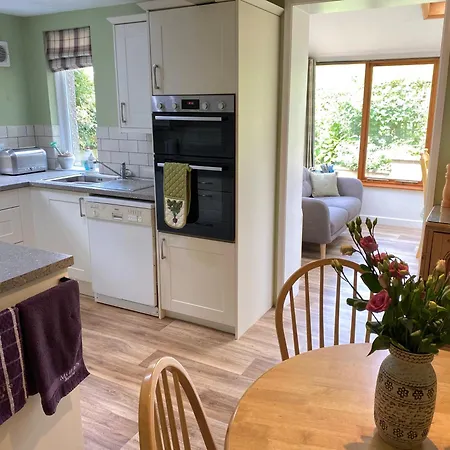 Moles House * Egton