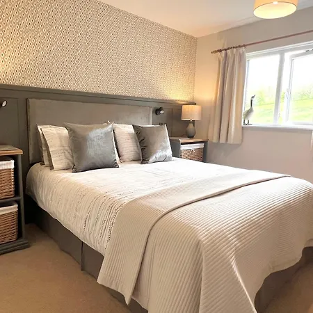 Moles House Egton